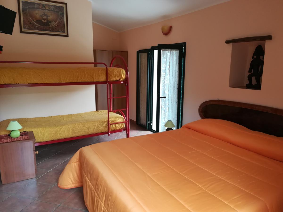 B&B Arcobaleno Чефалу Екстер'єр фото